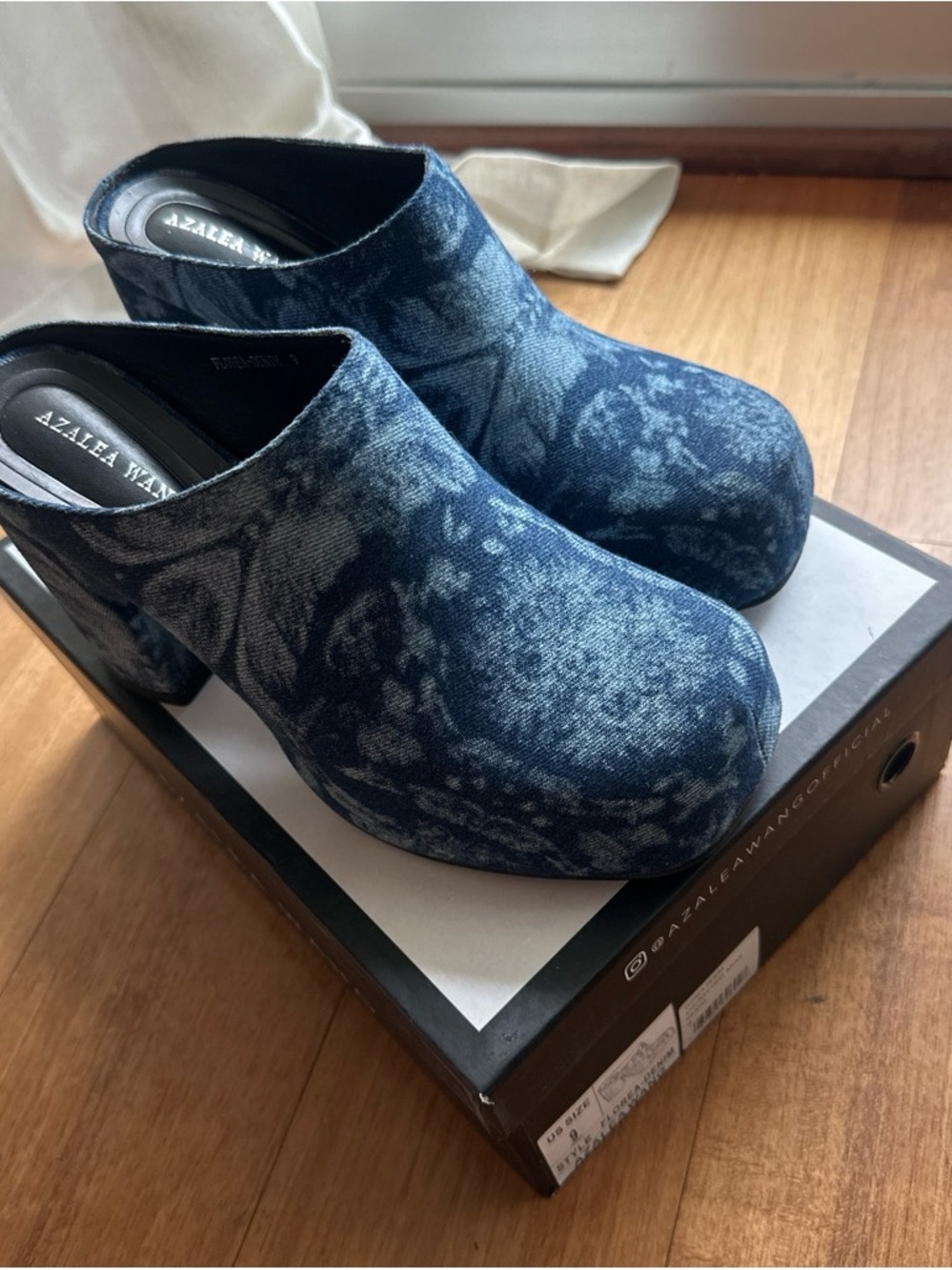 Azalea Wang Blue Tie-Dye Platform Mules